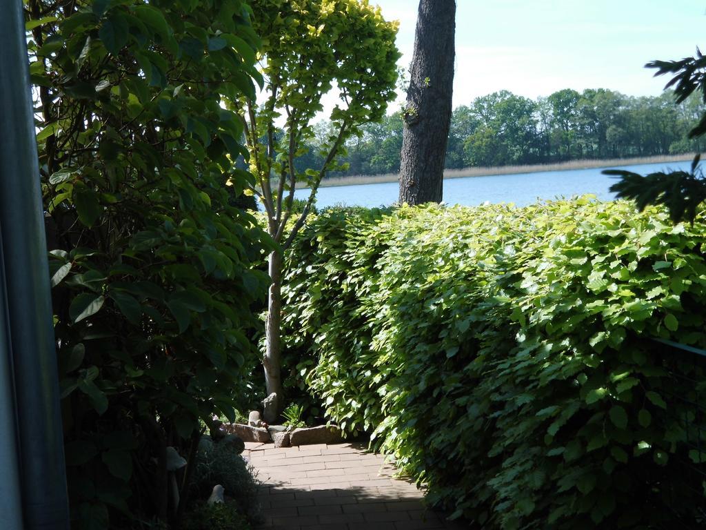 Bungalow Idylle Am See Neuruppin Zewnętrze zdjęcie
