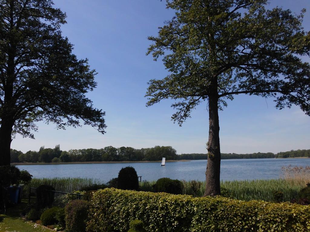 Bungalow Idylle Am See Neuruppin Zewnętrze zdjęcie