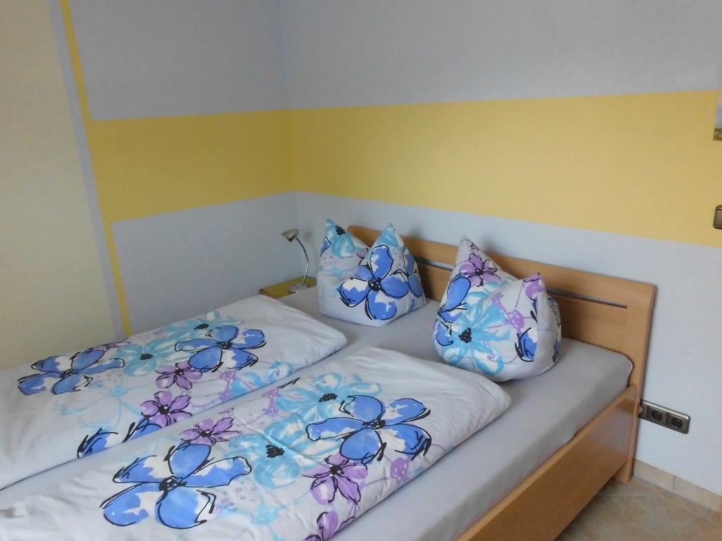 Bungalow Idylle Am See Neuruppin Zewnętrze zdjęcie