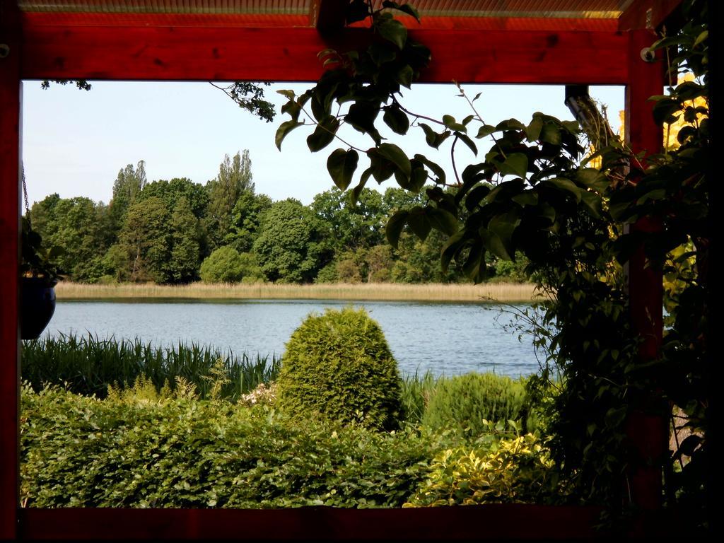Bungalow Idylle Am See Neuruppin Zewnętrze zdjęcie